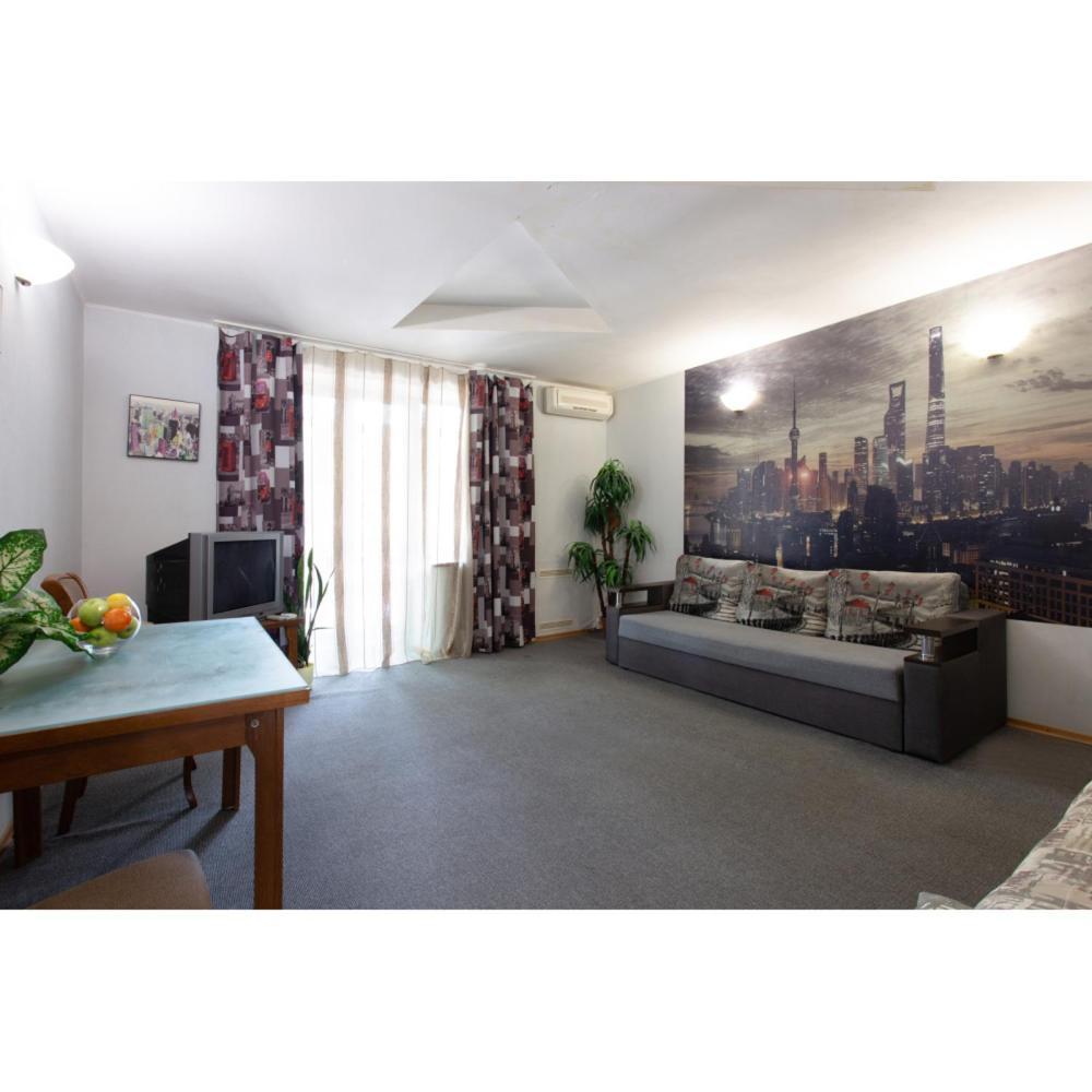 Apartment On Naukova Харков Екстериор снимка
